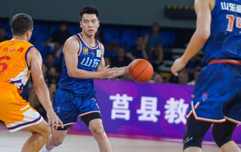 开云官方-关于转折点！山东男篮造点机会，NBA总决赛窗口期攻防权衡，媒体盛赞，阵容厚度经受考验的信息